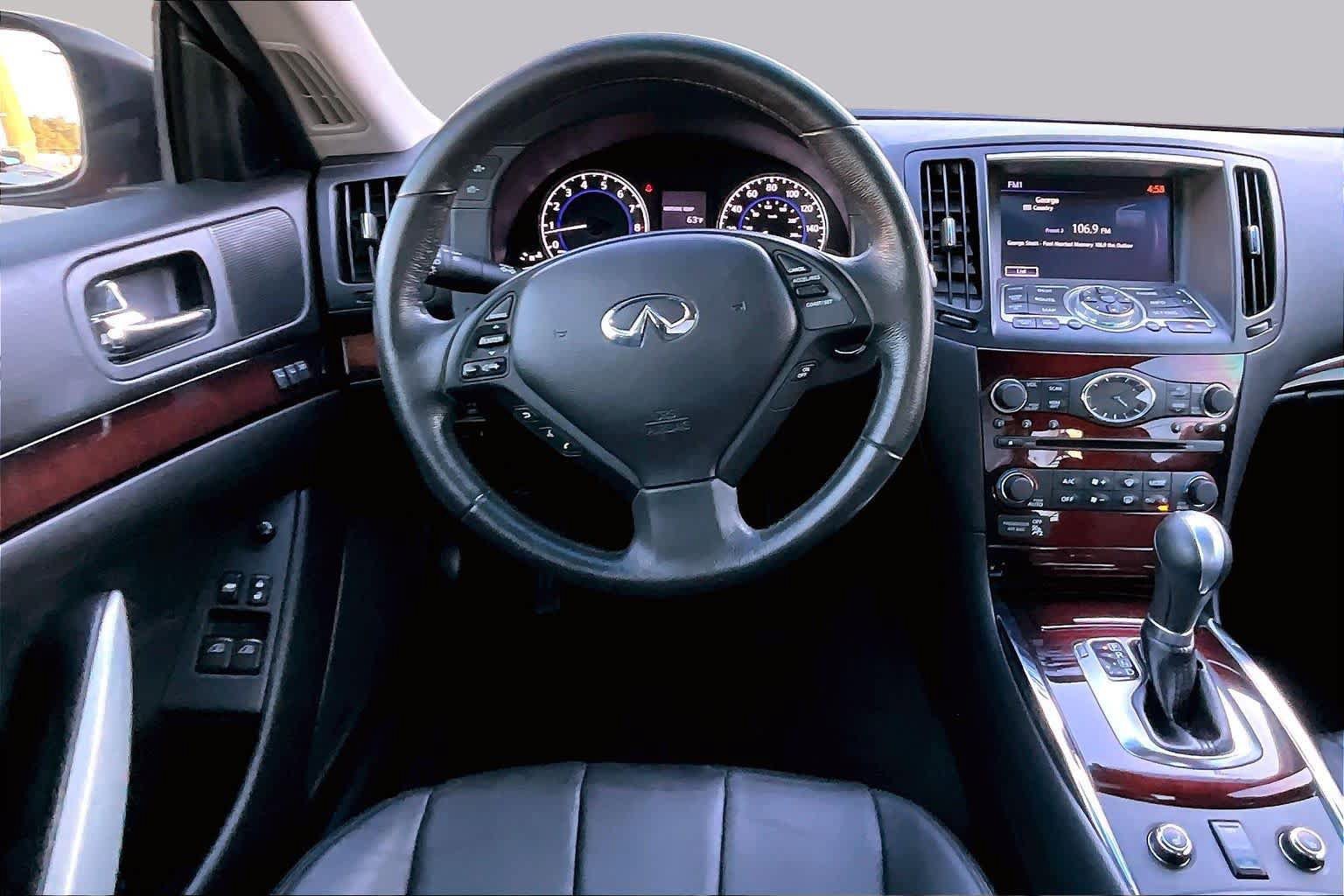 Used 2015 INFINITI Q60 AWD Coupe w/ Premium Package image 6