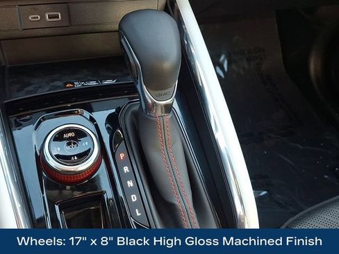 Used 2023 GMC Canyon AT4X image 20