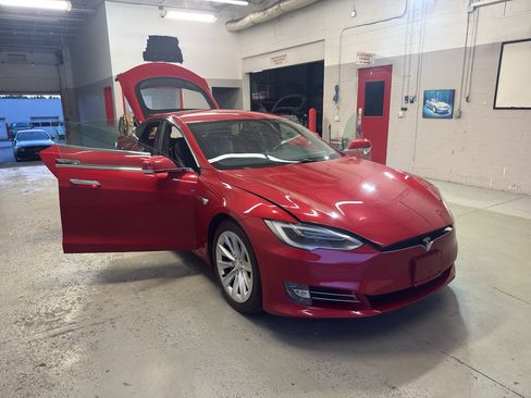 Used 2017 Tesla Model S P100D AWD/4WD image 9