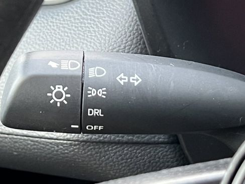 Used 2023 Toyota RAV4 LE image 15