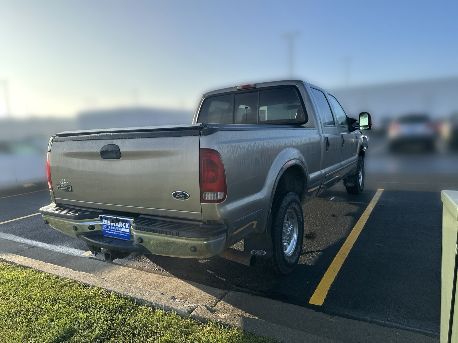 Used 2003 Ford F250 XL AWD/4WD image 3