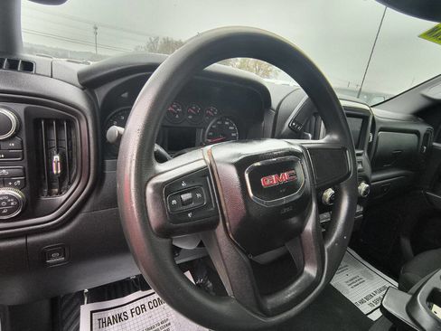 Used 2022 GMC Sierra 2500 Pro w/ Convenience Package image 15