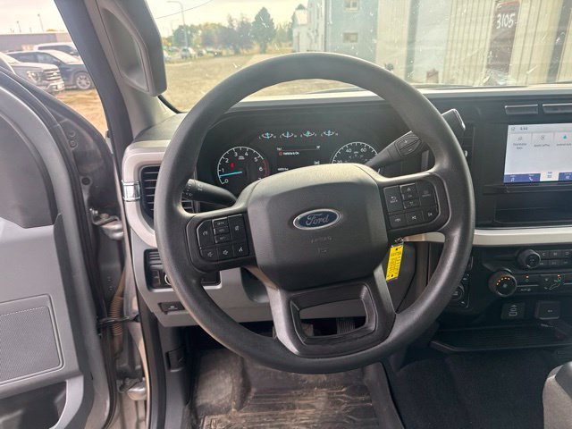 Used 2023 Ford F250 XLT AWD/4WD image 13