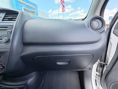 Used 2016 Nissan Versa S image 16