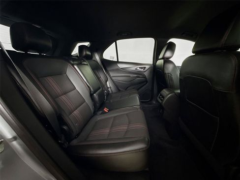 Used 2023 Chevrolet Equinox RS AWD/4WD image 26