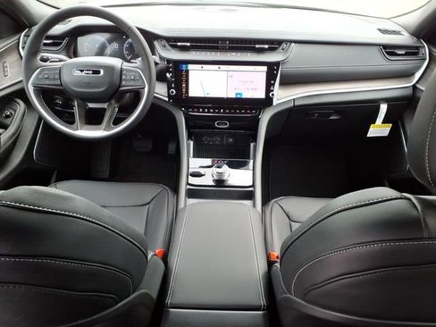 New 2026 Jeep Grand Cherokee L Limited image 27