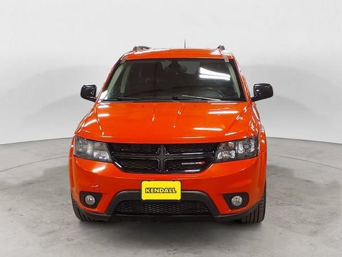 Used 2019 Dodge Journey SE w/ Blacktop Package AWD/4WD image 8