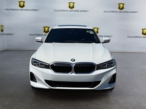 Used 2023 BMW 330i xDrive Sedan w/ Convenience Package AWD/4WD image 8
