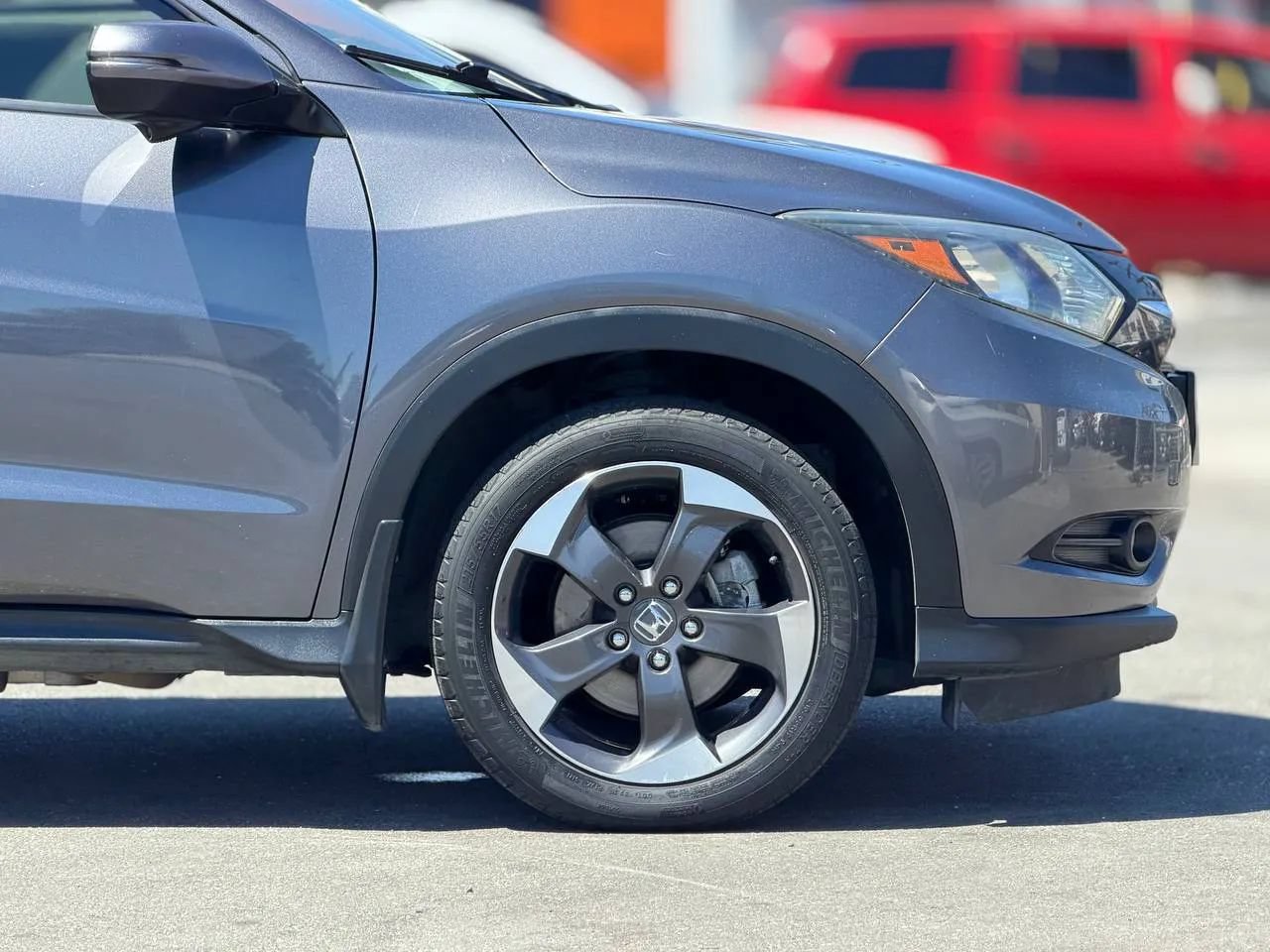 Used 2018 Honda HR-V EX image 19
