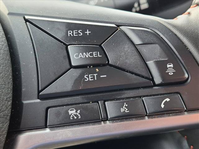 Used 2025 Nissan Sentra SR FWD image 16