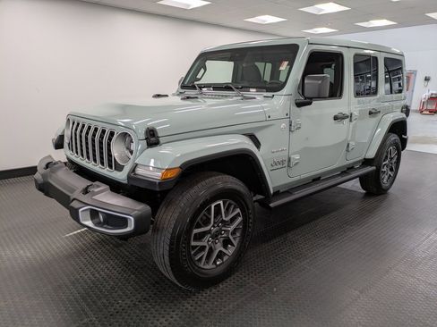 Used 2024 Jeep Wrangler Sahara image 1