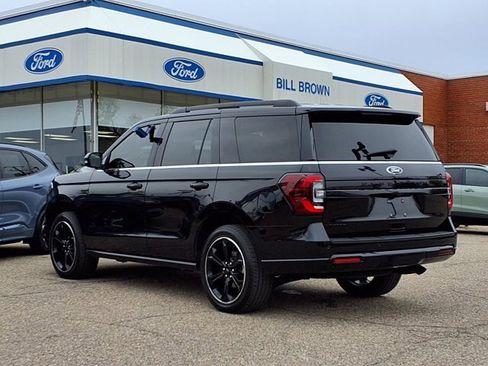 Certified 2022 Ford Expedition Limited AWD/4WD image 2