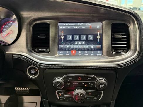 Used 2019 Dodge Charger Scat Pack w/ Daytona Edition Group RWD image 17