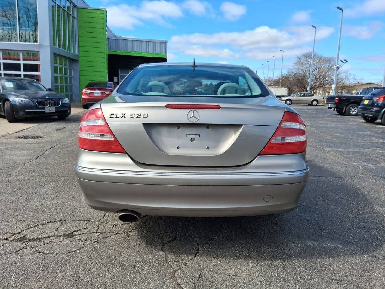 Used 2004 Mercedes-Benz CLK 320 Coupe image 8