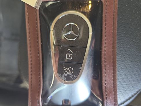 New 2026 Mercedes-Benz GLC 300 4MATIC image 35