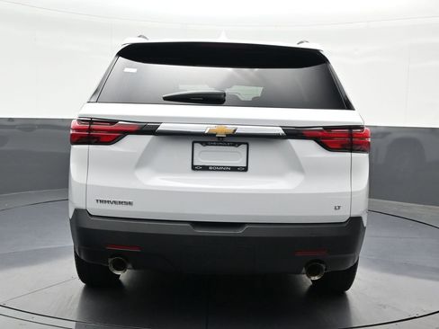 Used 2023 Chevrolet Traverse LT FWD image 4