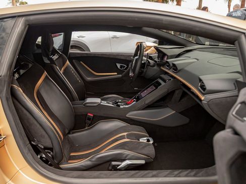 Used 2023 Lamborghini Huracan Tecnica image 23