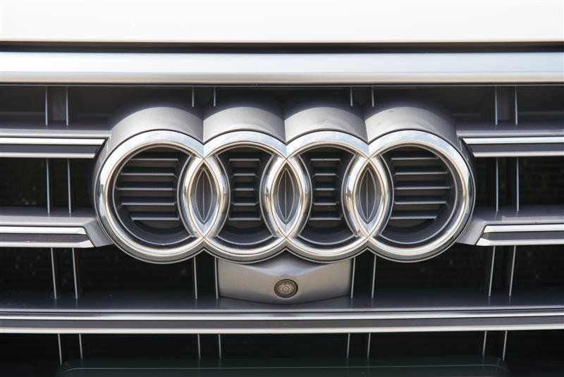Used 2019 Audi SQ5 Prestige AWD/4WD image 29