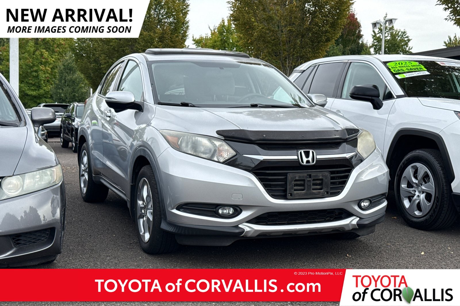 Used 2016 Honda HR-V EX image 1