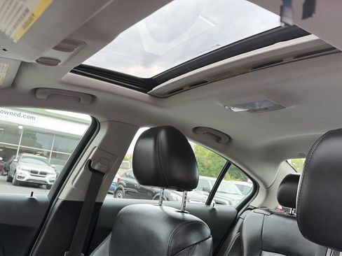 Used 2011 Chevrolet Cruze LT w/ RS Package image 14