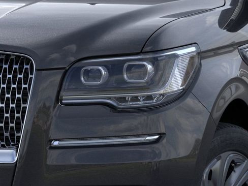 New 2024 Lincoln Navigator Reserve image 18