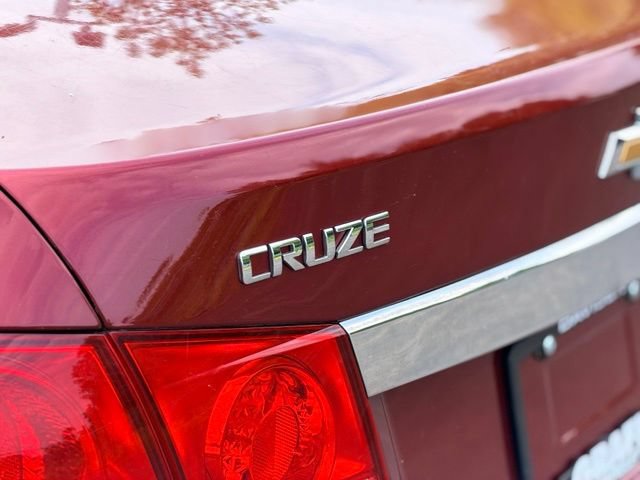 Used 2016 Chevrolet Cruze LT FWD image 24