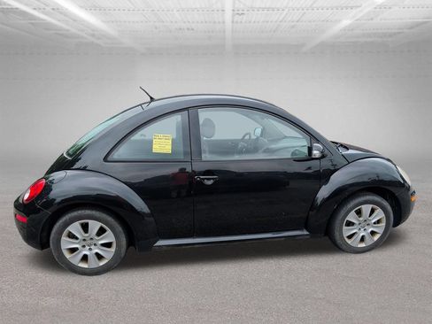 Used 2008 Volkswagen Beetle S FWD image 16