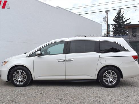 Used 2015 Honda Odyssey EX-L image 9