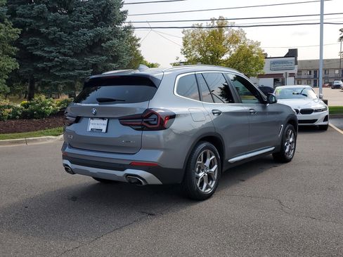 Used 2024 BMW X3 xDrive30i w/ Premium Package w/ZPA AWD/4WD image 5