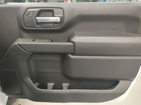 New 2025 GMC Sierra 2500 Pro w/ Convenience Package image 10