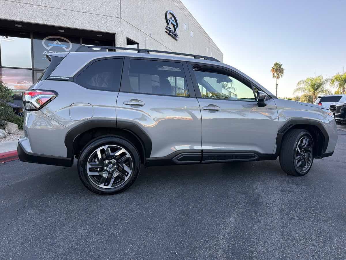 Used 2025 Subaru Forester Limited AWD/4WD image 15