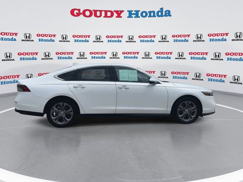 Certified 2025 Honda Accord EX-L image 9