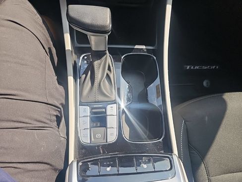 Certified 2024 Hyundai Tucson SEL AWD/4WD image 23