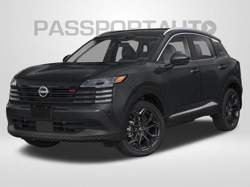 Used 2025 Nissan Kicks SR AWD/4WD image 1