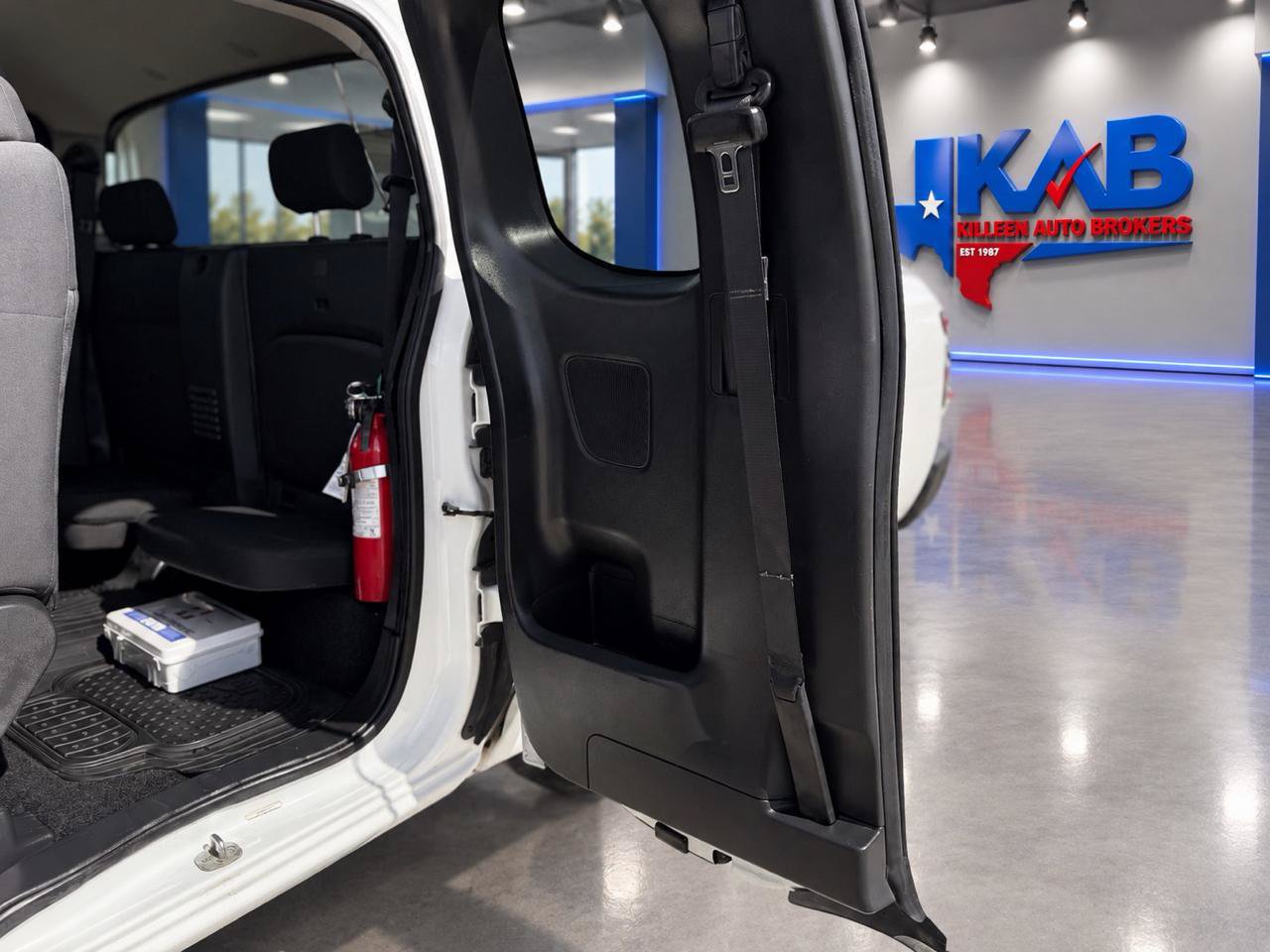 Used 2024 Nissan Frontier S w/ Technology Package AWD/4WD image 12