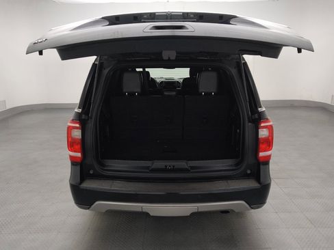 Used 2020 Ford Expedition XLT w/ Equipment Group 201A RWD image 29