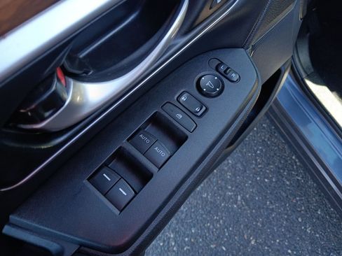 Used 2021 Honda CR-V EX-L image 12