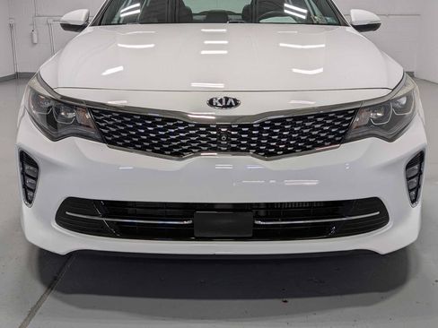 Used 2018 Kia Optima SX w/ Technology Package FWD image 2