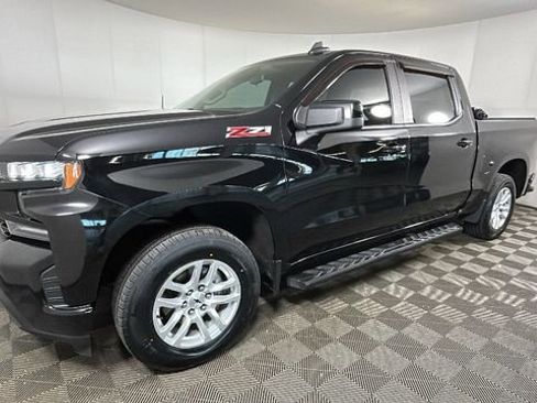 Used 2021 Chevrolet Silverado 1500 RST w/ Z71 Off-Road Package AWD/4WD image 7