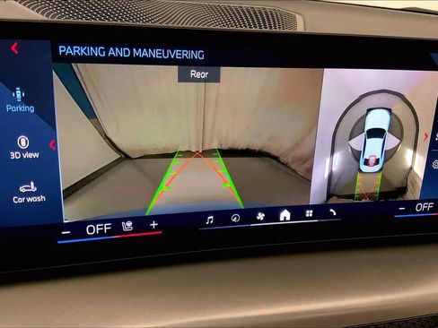 Used 2025 BMW M240i xDrive Coupe w/ Premium Package AWD/4WD image 17