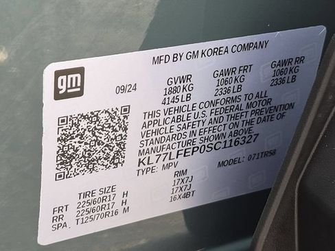 Used 2025 Chevrolet Trax LS FWD image 36