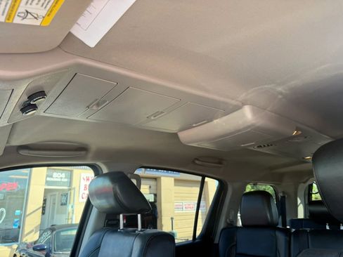 Used 2015 Nissan Armada SL AWD/4WD image 15