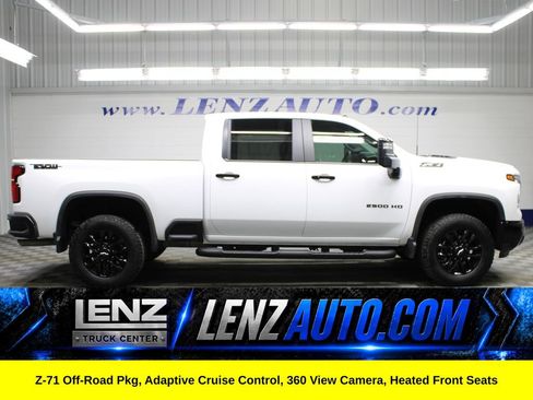 Used 2026 Chevrolet Silverado 2500 LT w/ Trail Boss Package AWD/4WD image 1