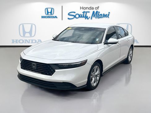 Used 2023 Honda Accord LX image 3