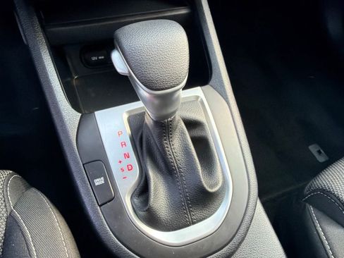 Certified 2024 Kia Forte LXS w/ LXS Technology Package FWD image 19