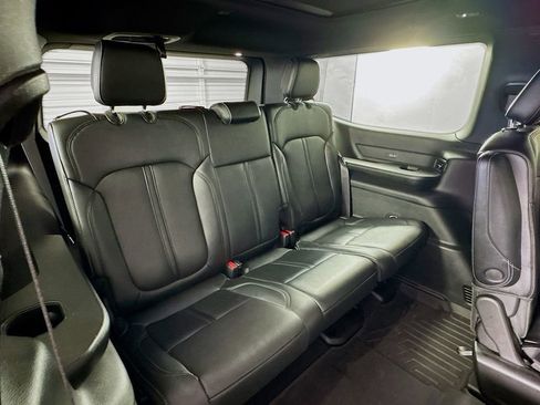 Used 2025 Jeep Wagoneer Series II w/ Convenience Group I image 29