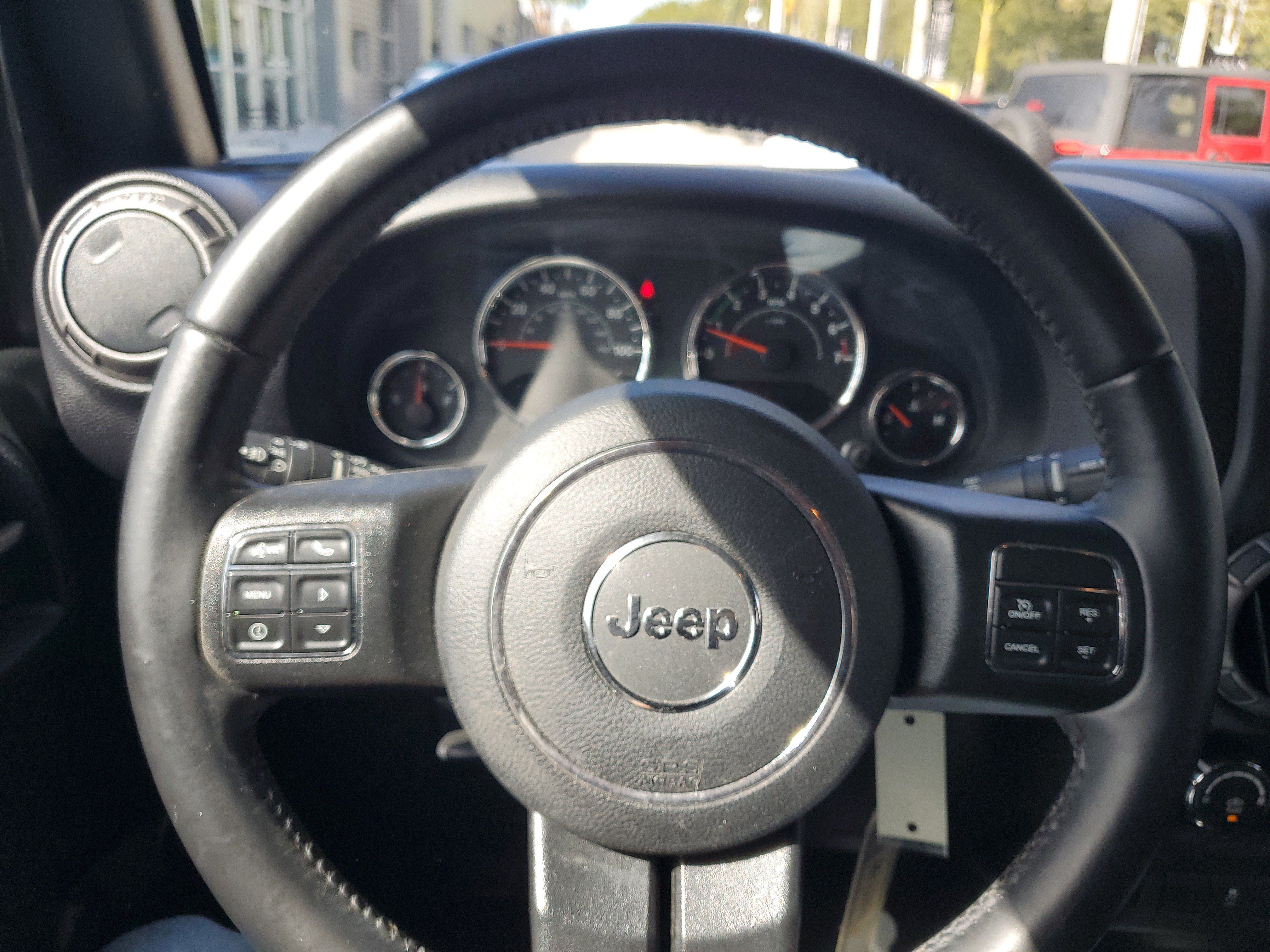 Used 2017 Jeep Wrangler Sport AWD/4WD image 14