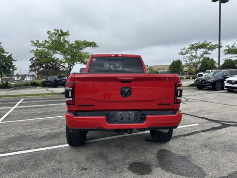 Used 2022 RAM 2500 Big Horn w/ Level C Equiment Group AWD/4WD image 4