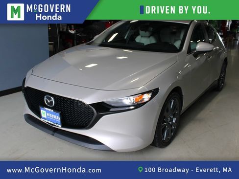 Used 2023 MAZDA MAZDA3 s FWD image 1