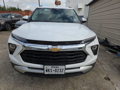 Used 2025 Chevrolet TrailBlazer LT image 8